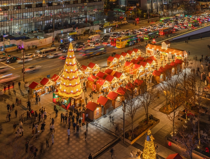 Gwanghwamun Square A Christmas Market in Seoul